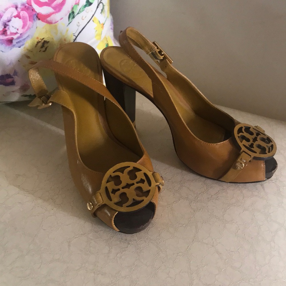 Tory Burch Peep-Toe Slingback Heels (5.5)